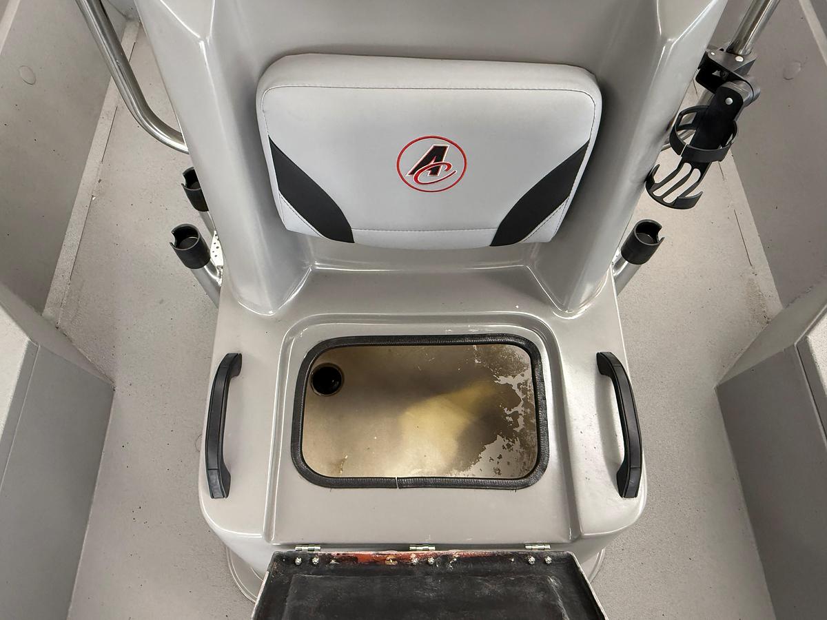 Used 2020 Alumacraft 20 Bay