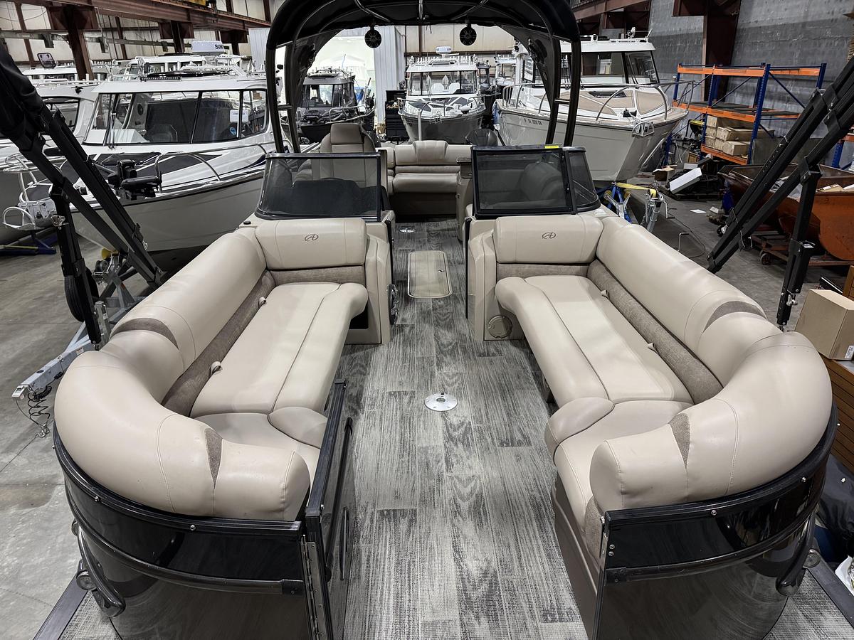 Used 2022 Avalon 2785 Catalina Platinum Cruiser