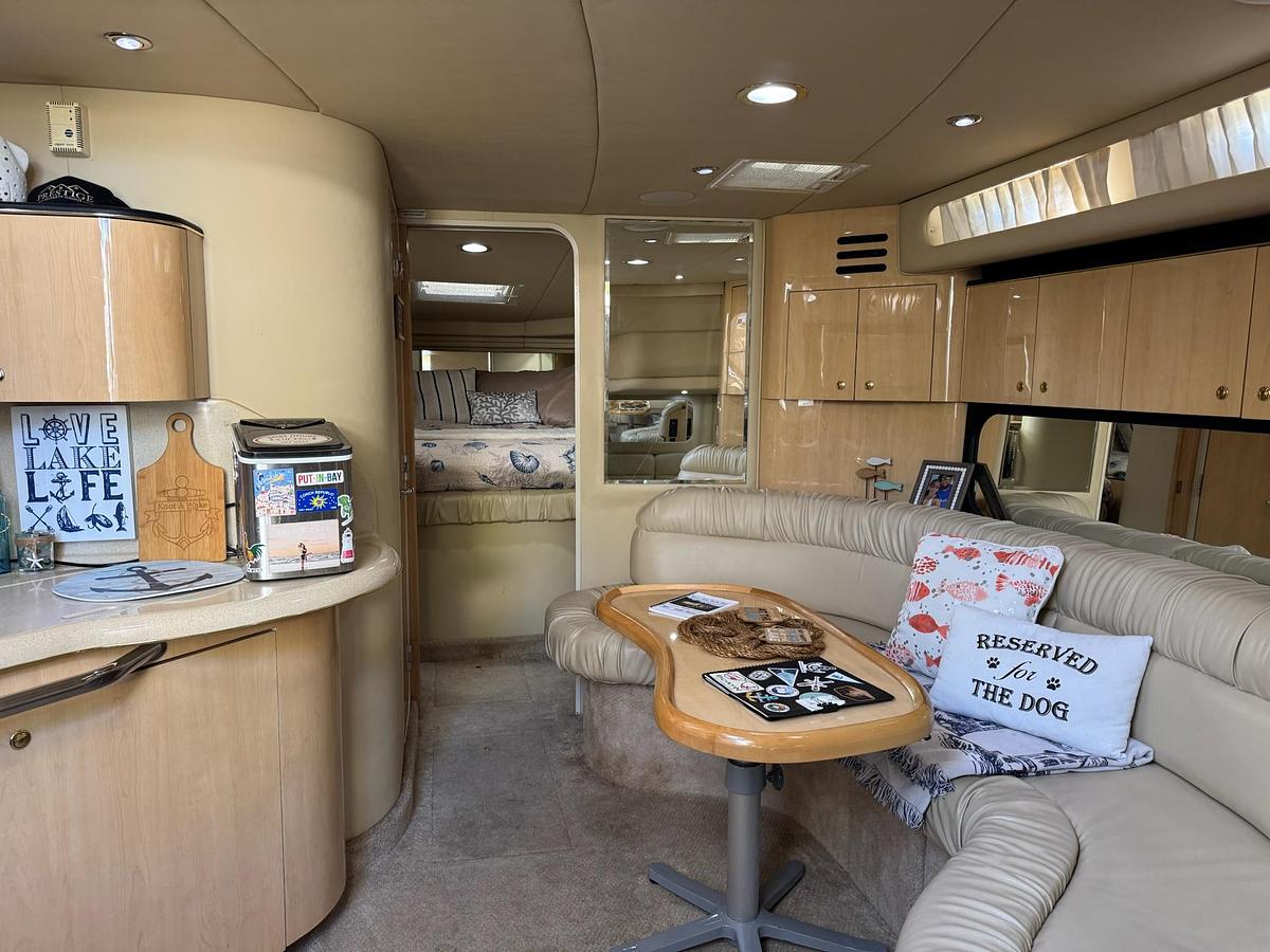 Used 2000 Sea Ray 380 Sundancer
