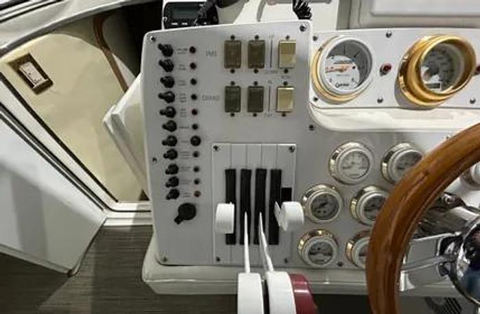 Used 2002 Fountain 38 Express Cruiser