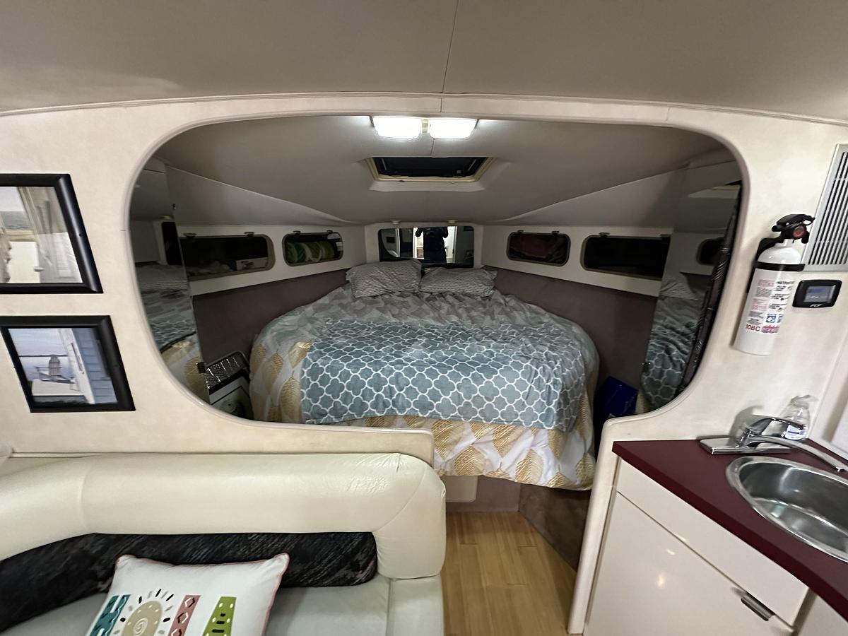 Used 1990 Silverton 34 Express