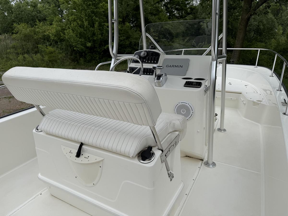 Used 2013 Boston Whaler 210 Montauk