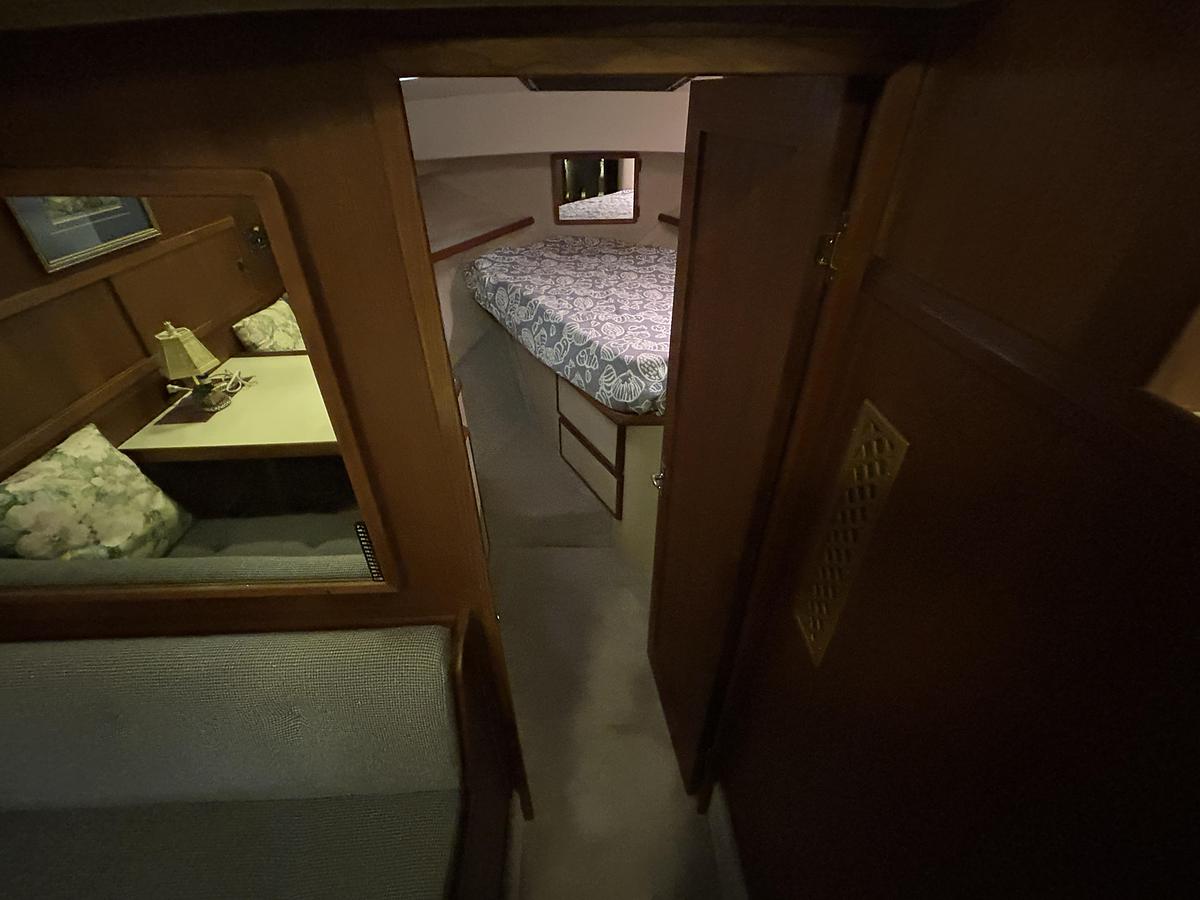 Used 1987 Chris-Craft 362 Catalina