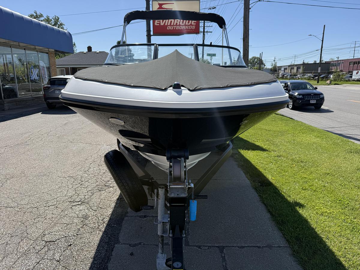 Used 2016 Bayliner VR5