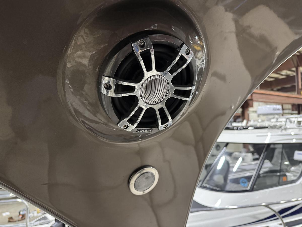 Used 2022 Avalon 2785 Catalina Platinum Cruiser