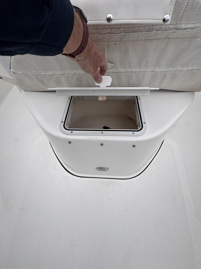 Used 2015 Tidewater 252 Center Console Adventure