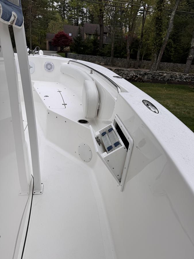 Used 2015 Tidewater 252 Center Console Adventure