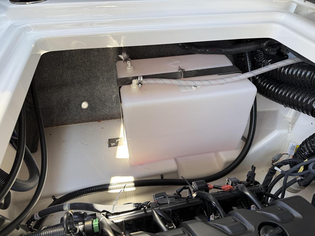 Used 2023 Yamaha 252 SD