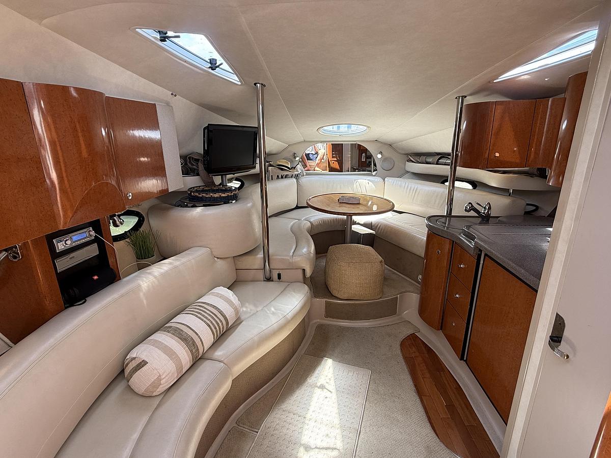 Used 2001 Doral 330 SE