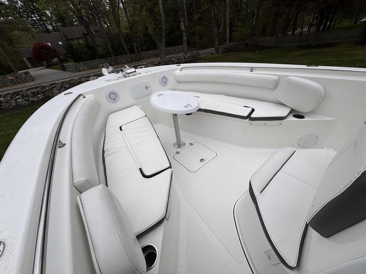 Used 2015 Tidewater 252 Center Console Adventure