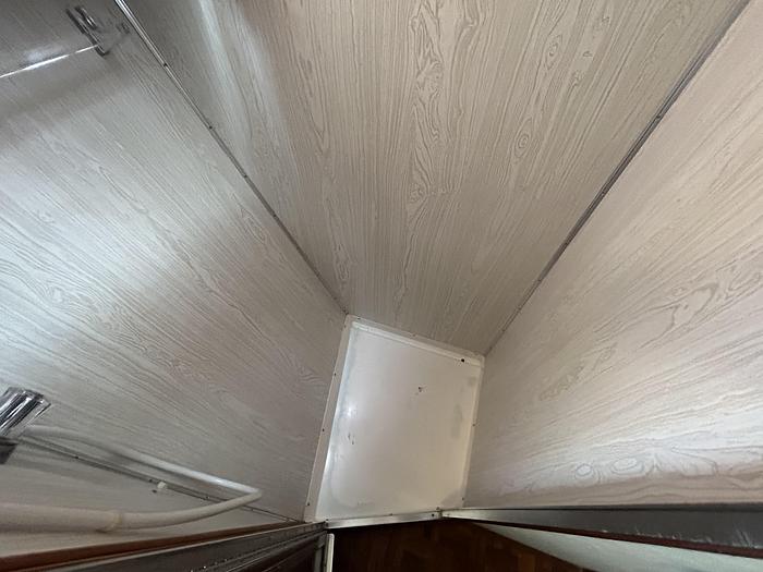 Used 1986 Marinette 39' Double Cabin