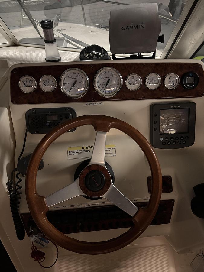 Used 1999 Pursuit 2460 Denali