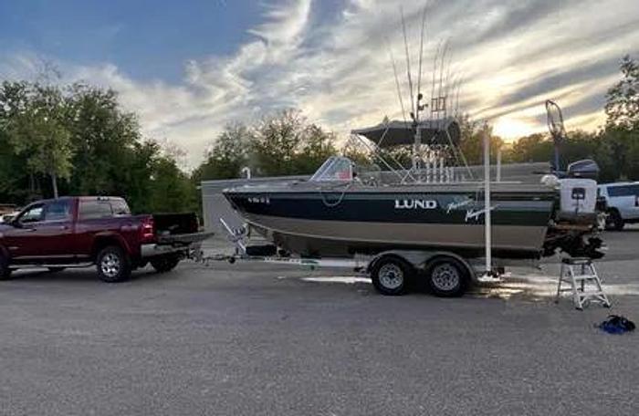 Used 1997 Lund 2150 Baron Magnum