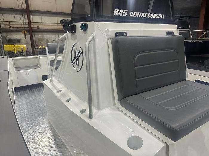 2025 Extreme Boats 645 Centre Console