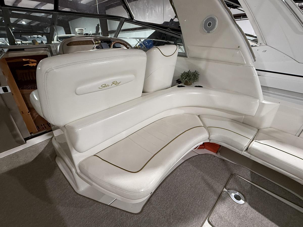 Used 2000 Sea Ray 310 Sundancer