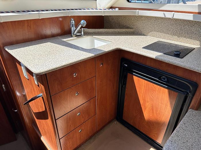 Used 2007 Silverton 33 Convertible