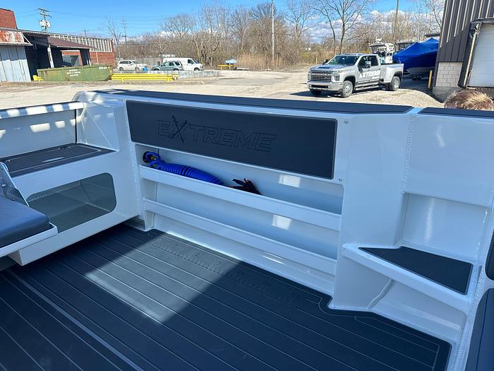 2024 Extreme Boats 795 Walk Around