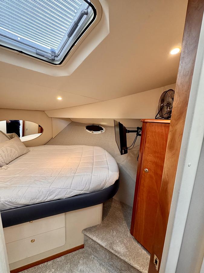 Used 1998  Silverton 352 Motor Yacht