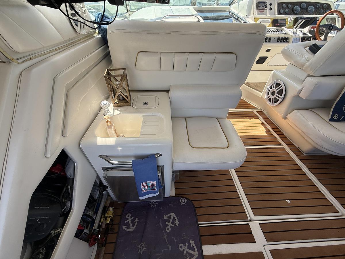 Used 1996 Sea Ray 400 Express Cruiser