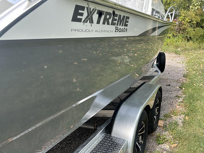 2025 Extreme Boats  745 Game King