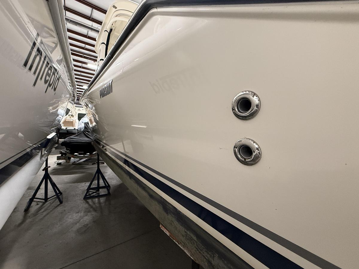 Used 2014 Pursuit 265 DC