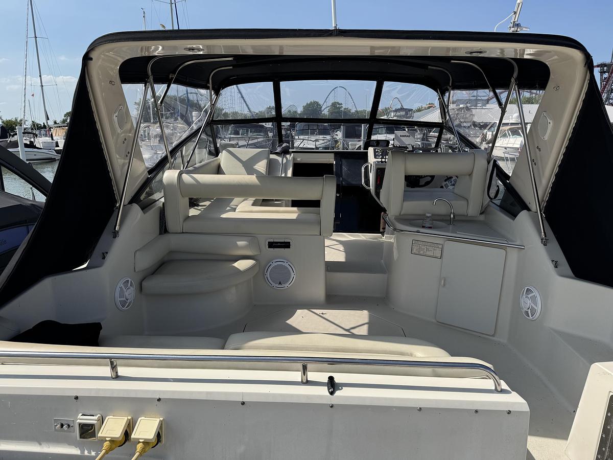Used 1990 Silverton 34 Express