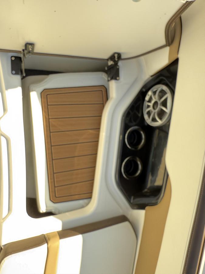 Used 2023 Yamaha 252 SD