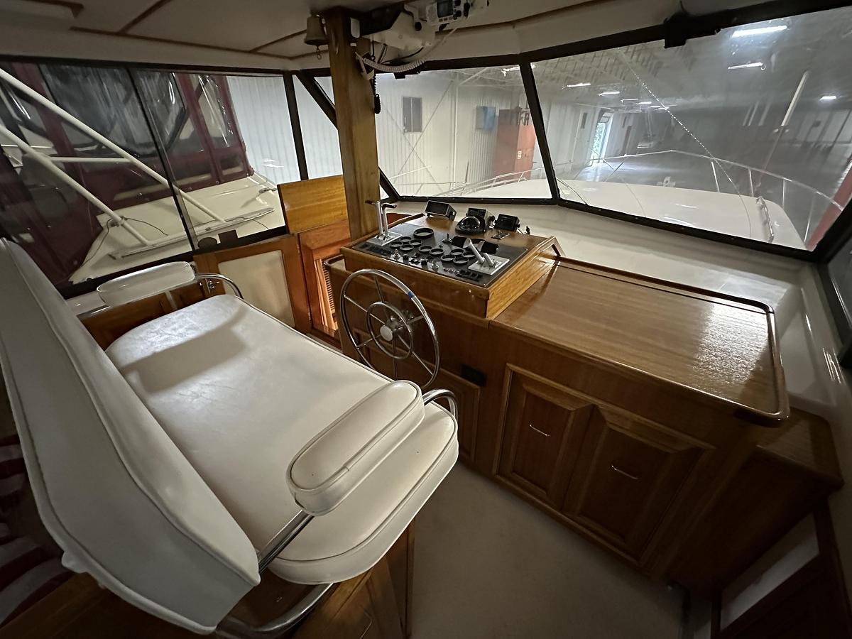 Used 1982 Egg Harbor 42 Aft Cabin Motor Yacht