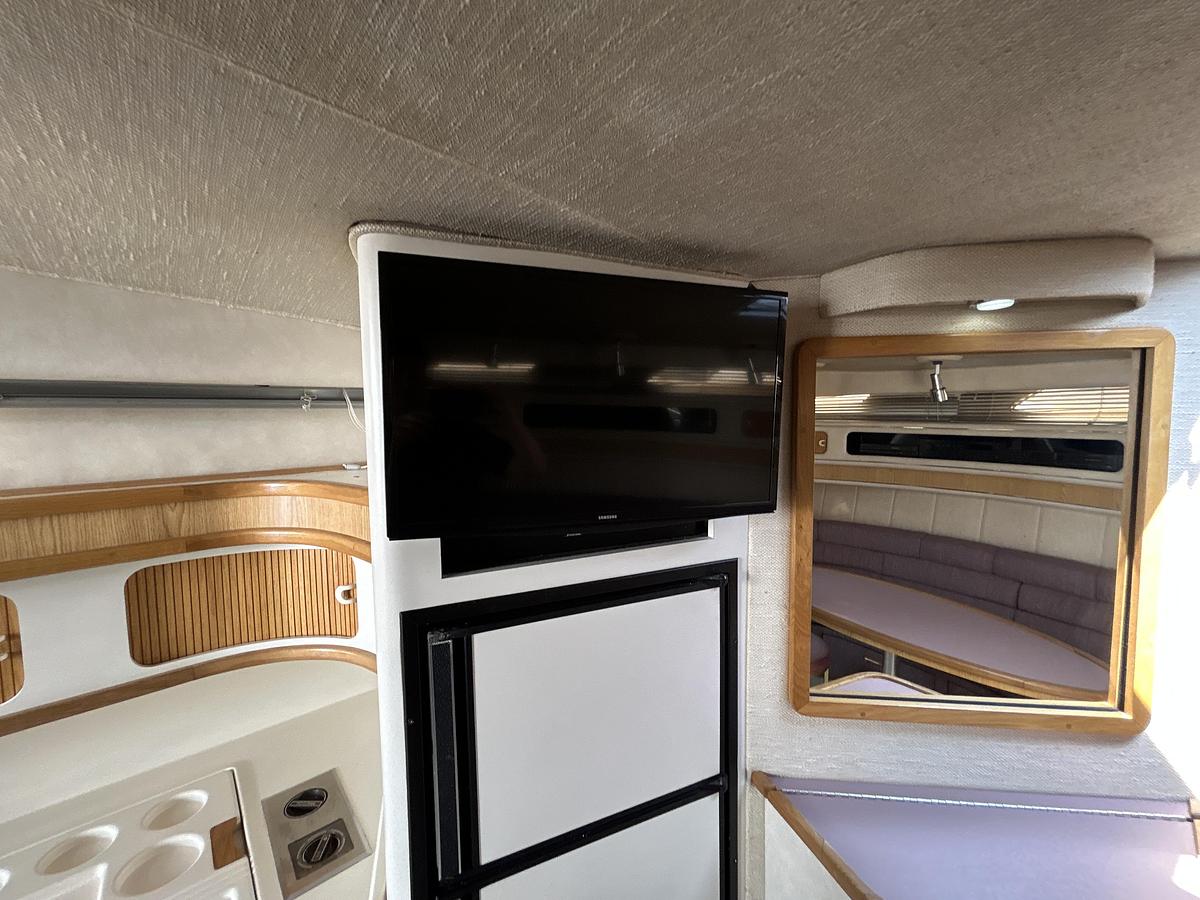 Used 1993 Sea Ray 440 Sundancer