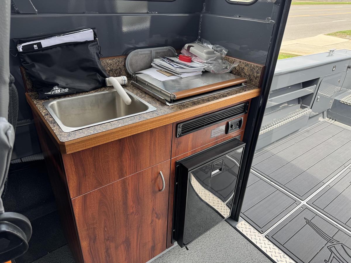 Used 2025 Hewescraft 240 Pacific Cruiser Hardtop