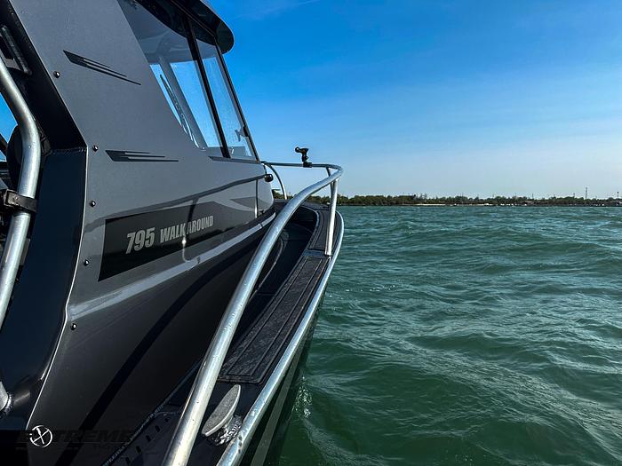 Used 2022 Extreme Boats 795 Walk Around 26'
