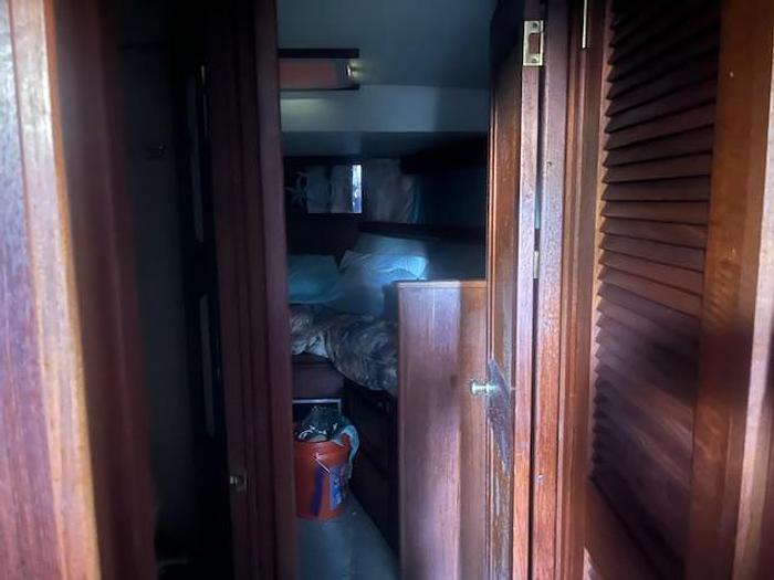 Used 1981 Viking 43 DC