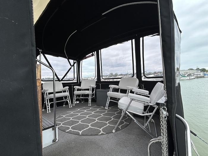 Used 1986 Marinette 39' Double Cabin