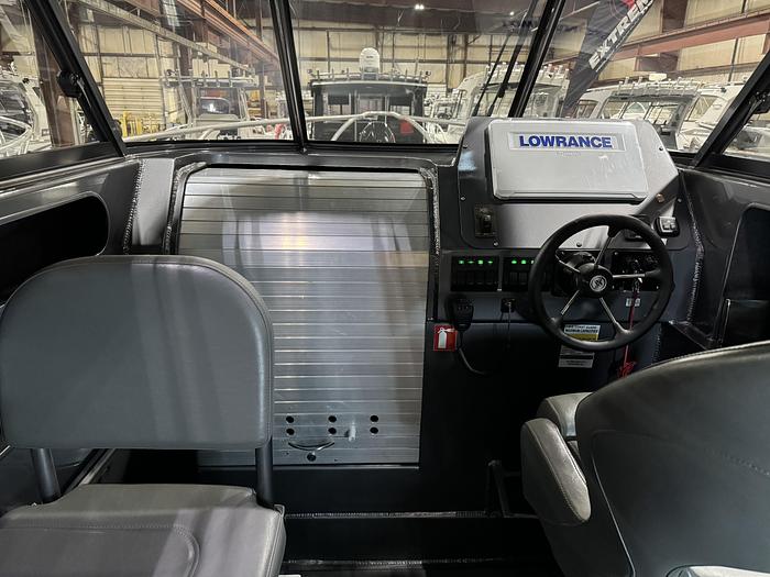 Used 2020 Extreme Boats 795 Walk Around 26'