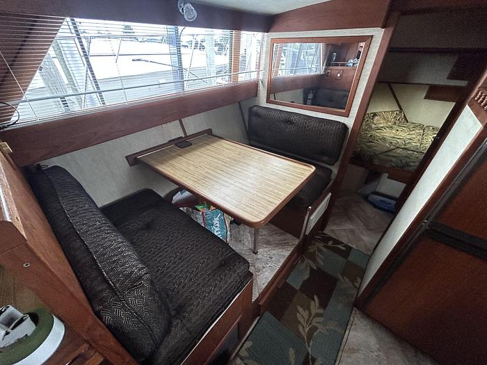 Used 1986 Marinette 39' Double Cabin