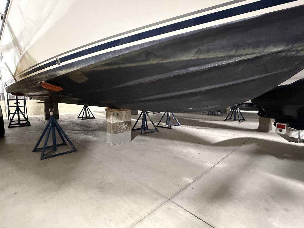 Used 2014 Pursuit 265 DC