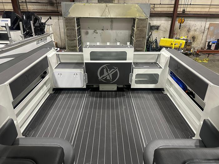 2024 Extreme Boats 795 Walk Around