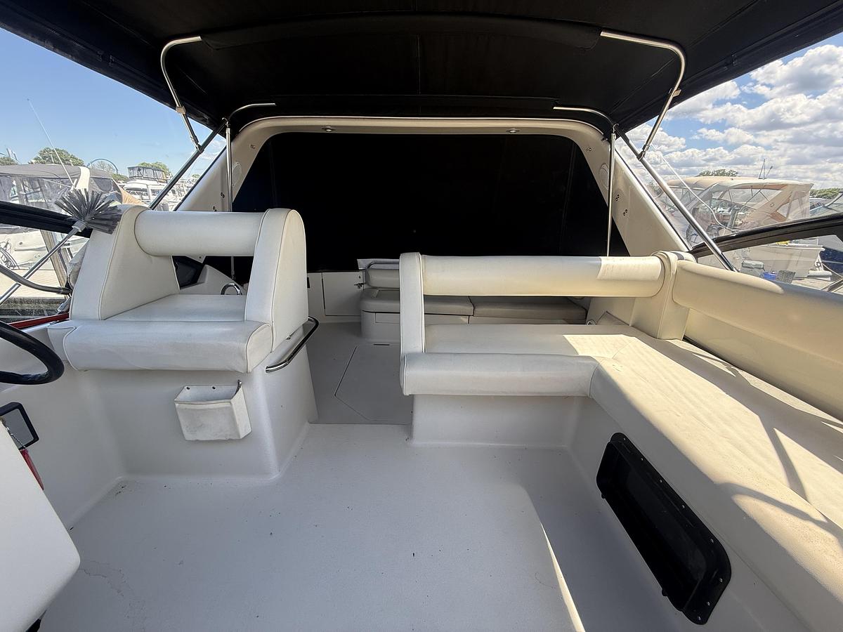 Used 1990 Silverton 34 Express