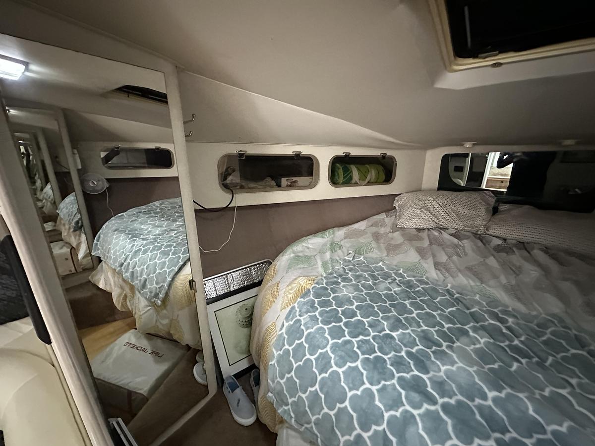 Used 1990 Silverton 34 Express