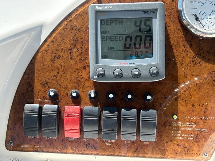 Used 2007 Silverton 33 Convertible