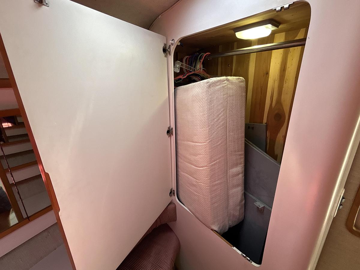 Used 1993 Sea Ray 440 Sundancer