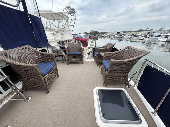 Used 1990 Silverton  40 Motor Yacht