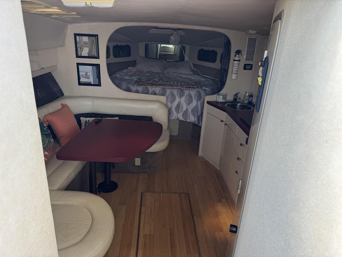 Used 1990 Silverton 34 Express