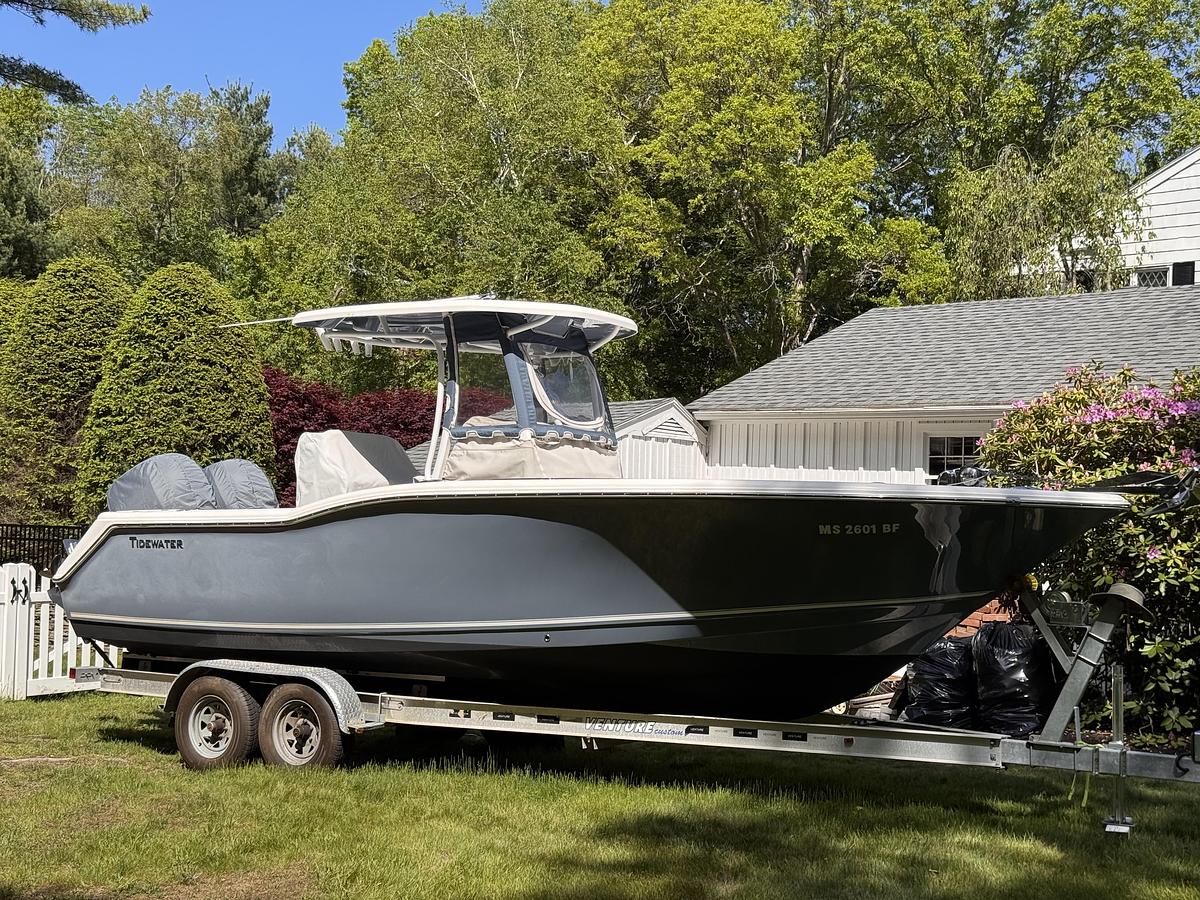 Used 2015 Tidewater 252 Center Console Adventure
