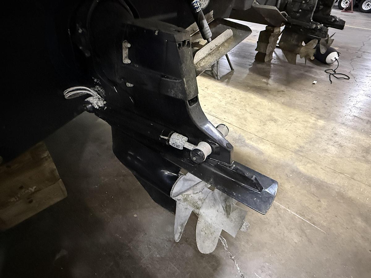 Used 2017 Sea Ray 330 Sundancer