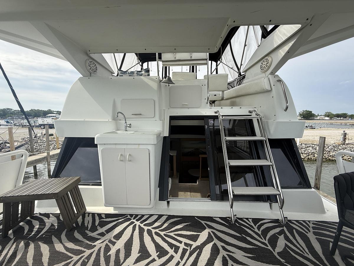 Used 1992 Silverton  41 Aft Cabin Motor Yacht