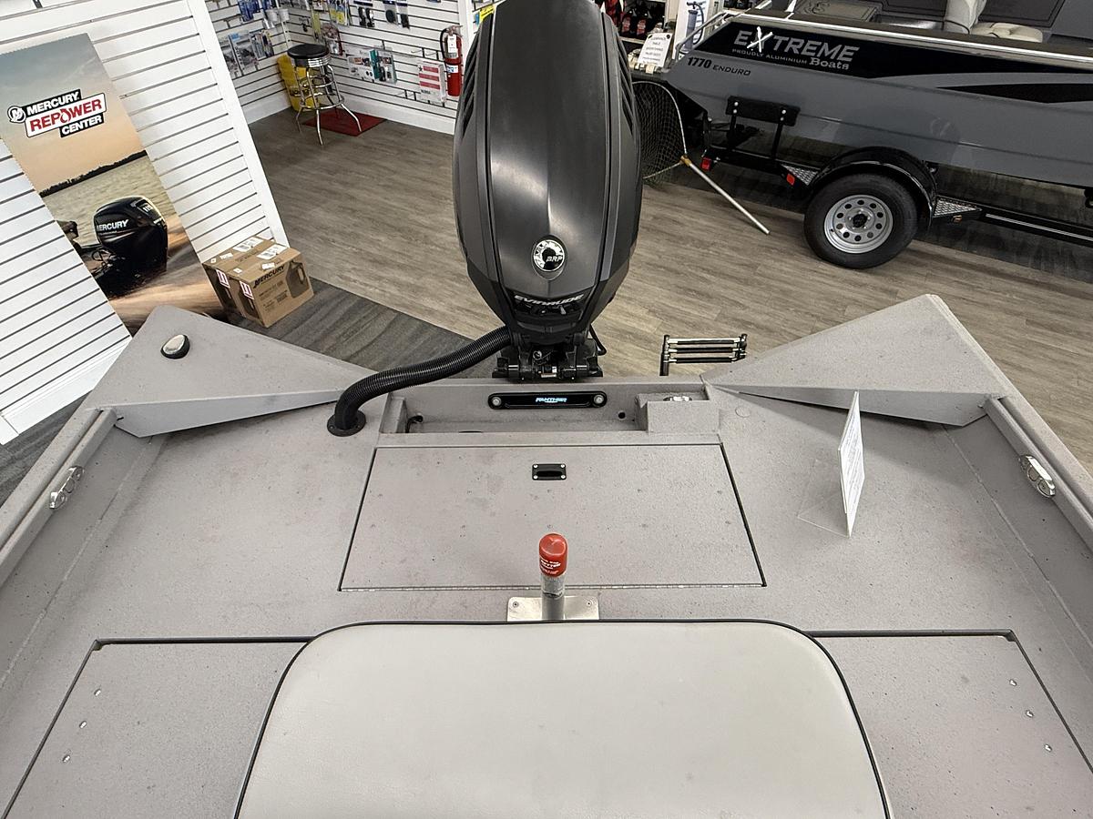 Used 2020 Alumacraft 20 Bay