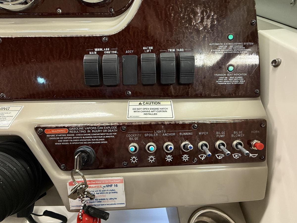 Used 2012 Sea Ray 280 Sundancer