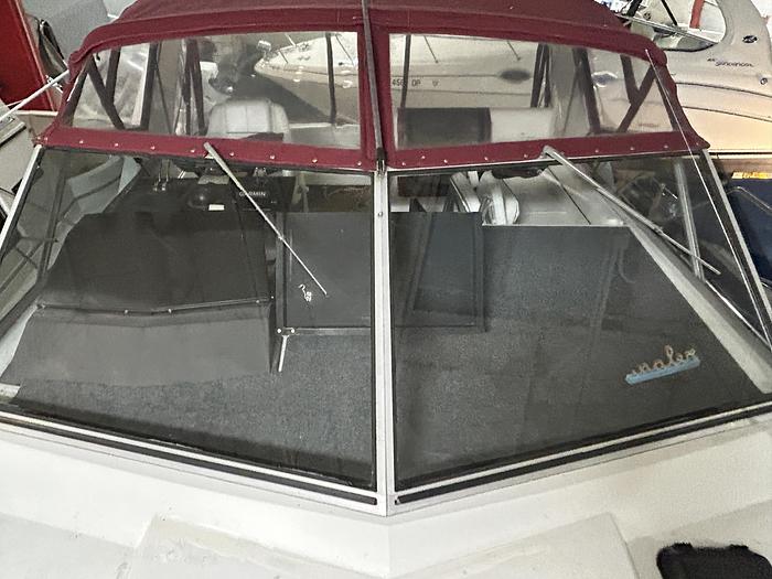 Used 1990 Carver 3257 Montego