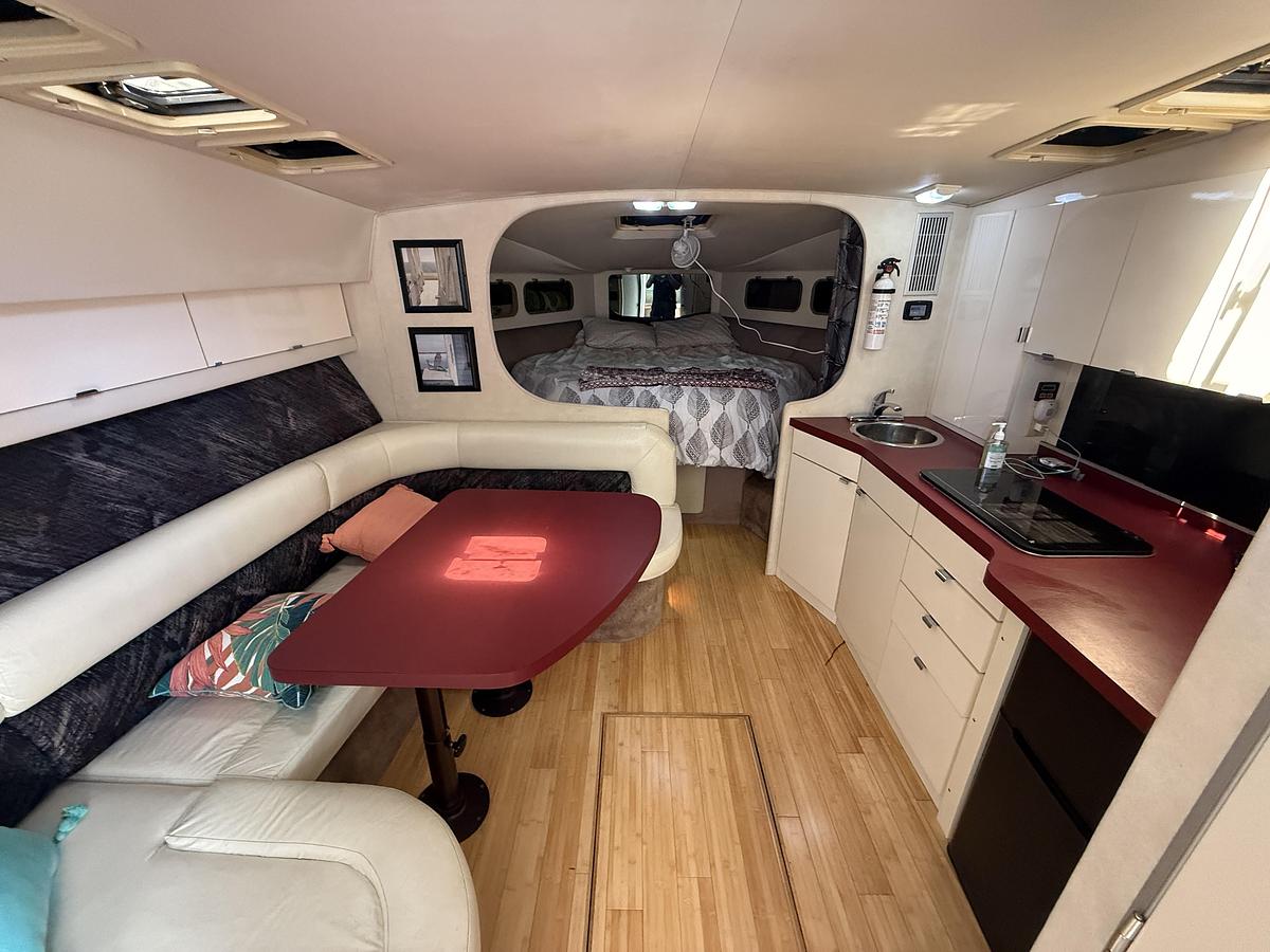 Used 1990 Silverton 34 Express